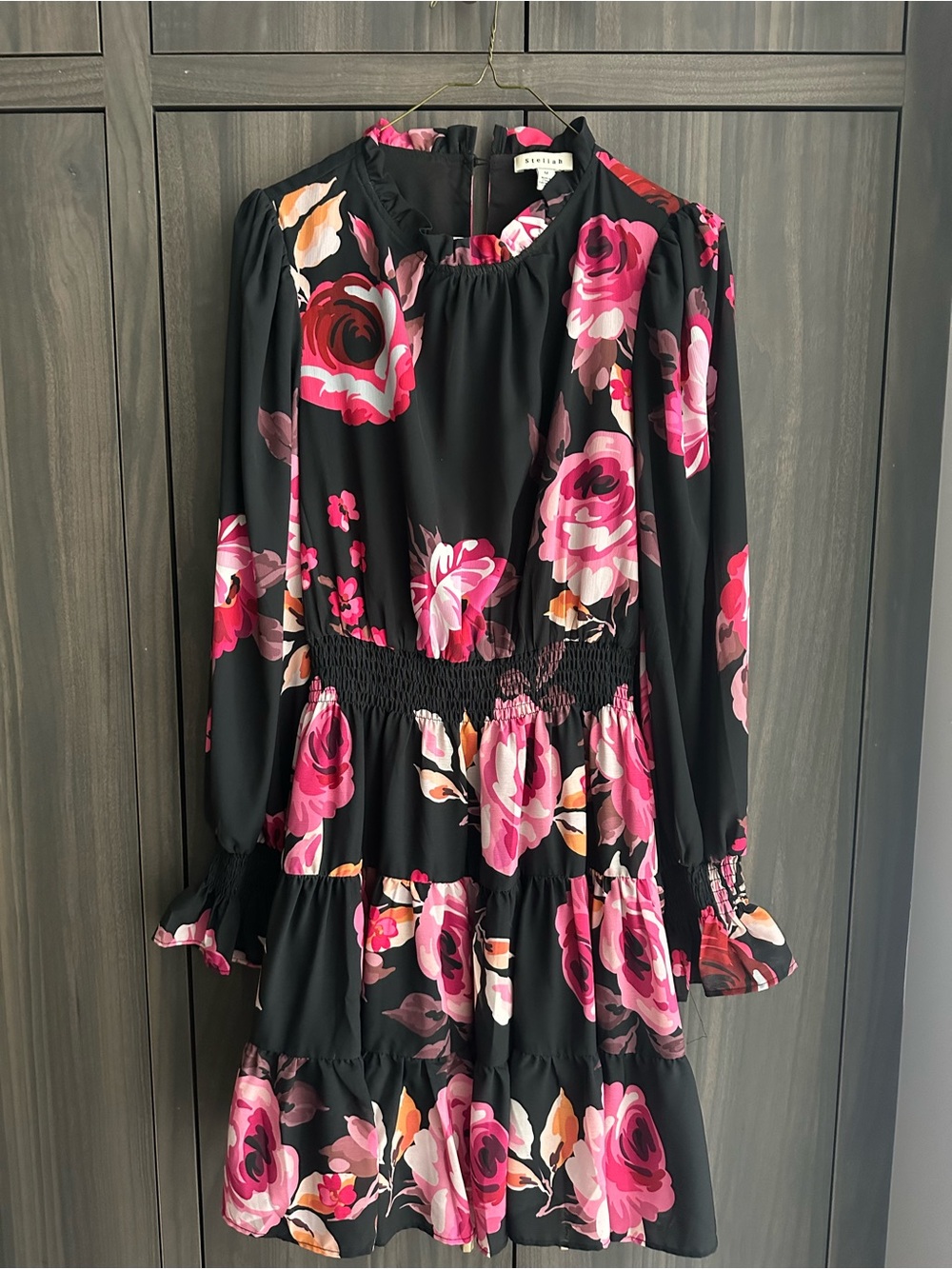 Stellah Black Floral Long-Sleeve Tiered Dress with Pink Roses
